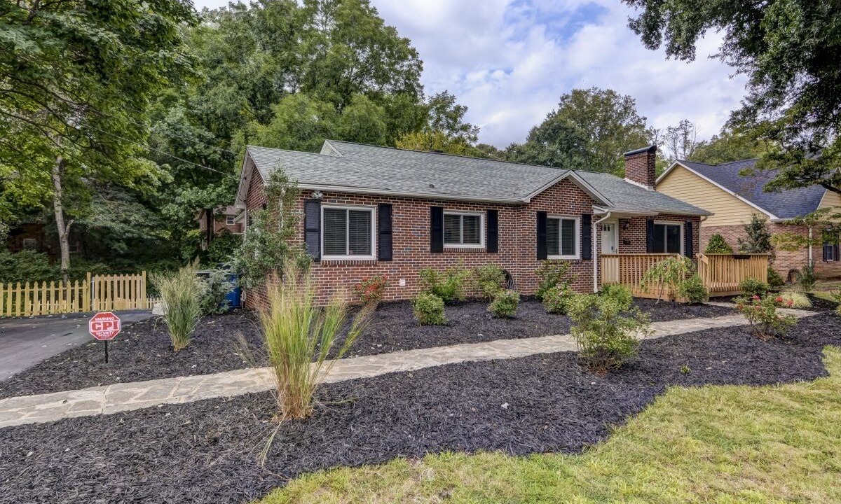Photo of Outdoor in Hickory