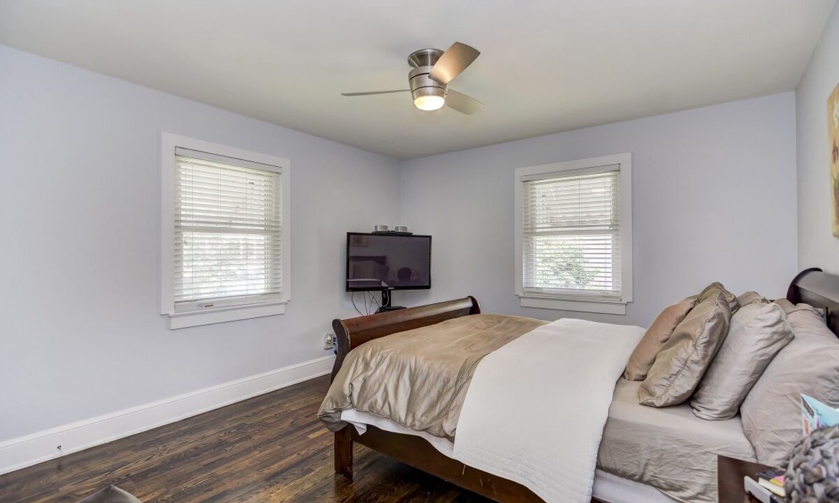 Photo of Bedroom in Hickory