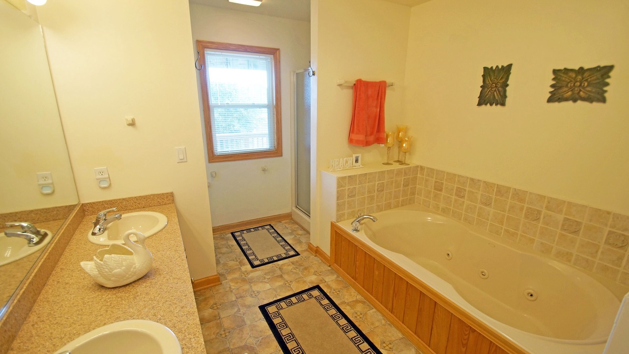 Photo of Bathroom in Ocean Sands