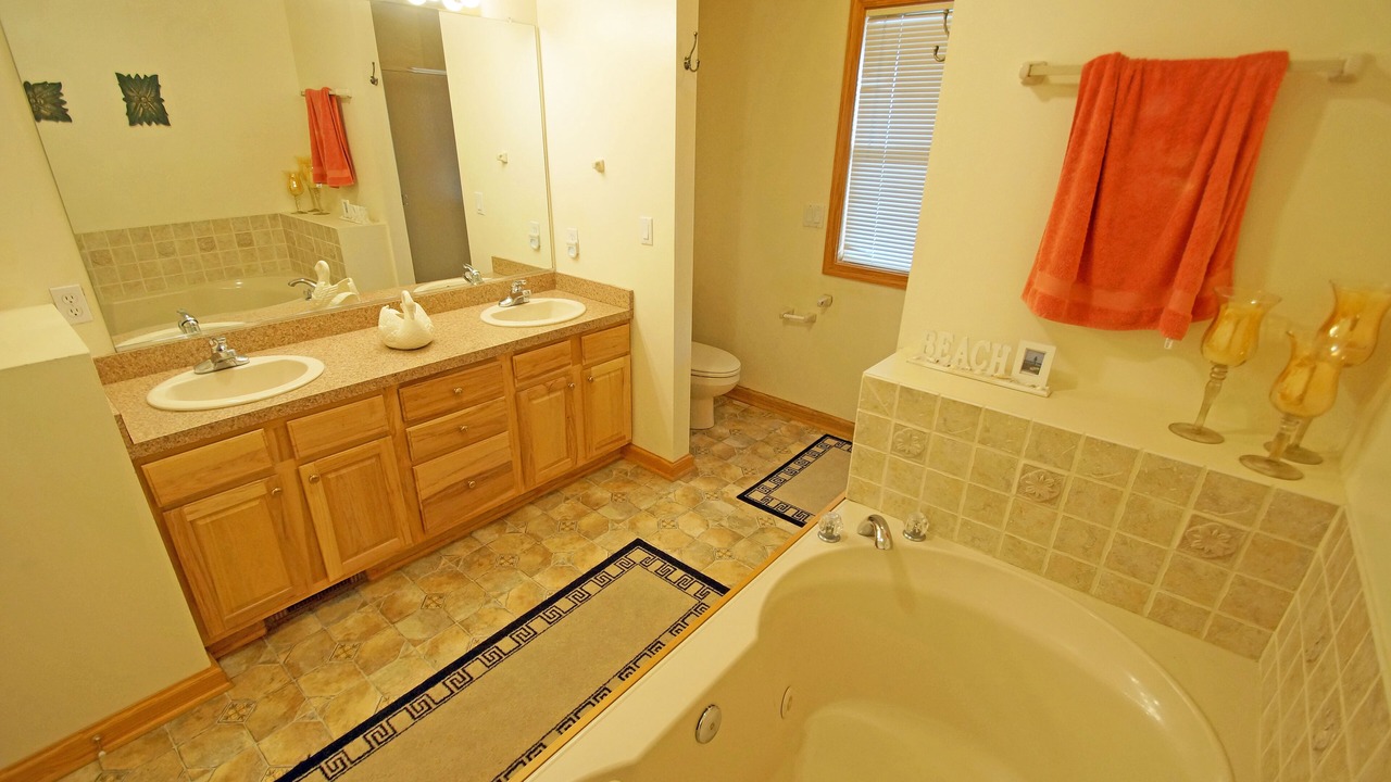 Photo of Bathroom in Ocean Sands