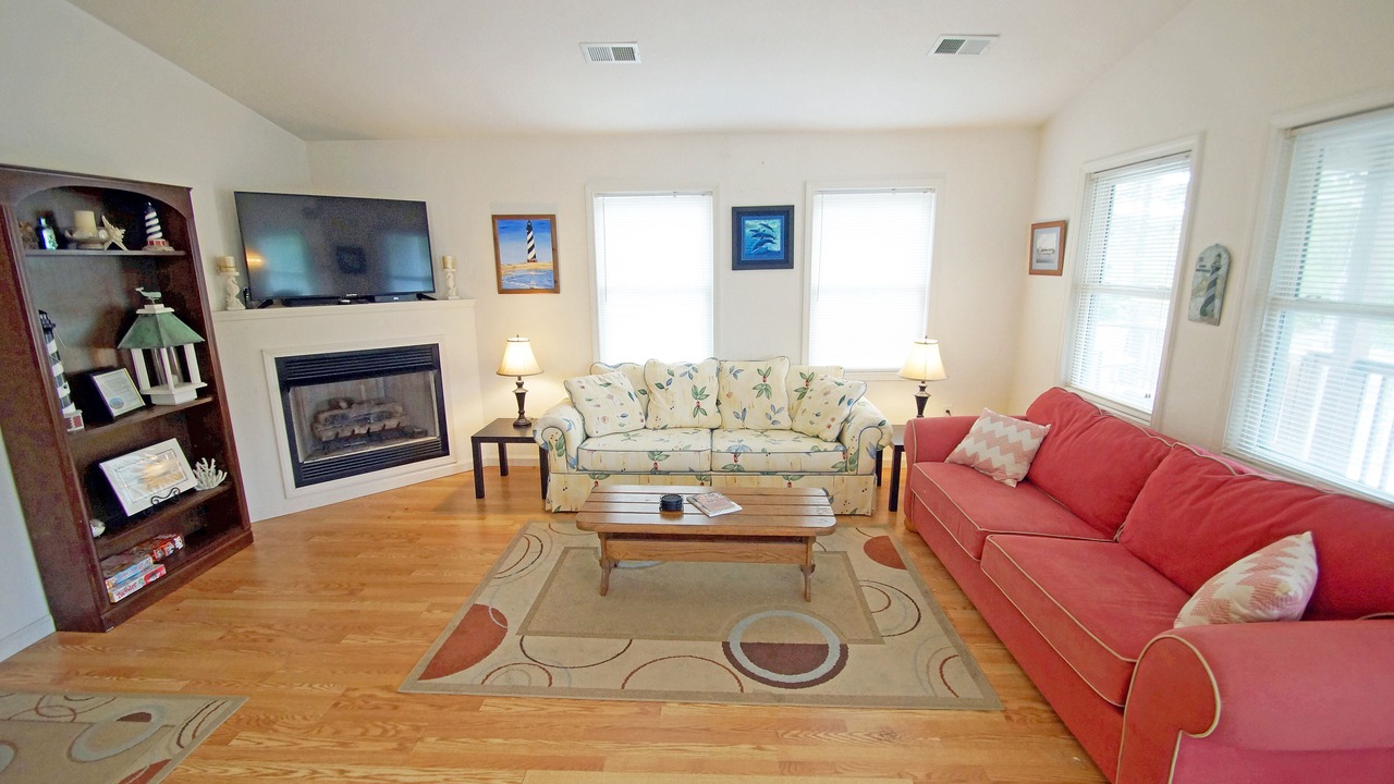 Photo of Livingroom in Colington