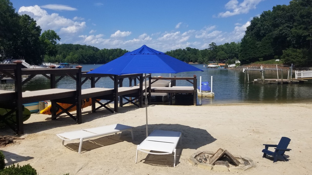 Photo of Outdoor in Steele Creek