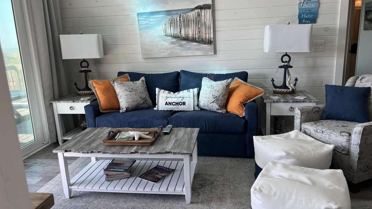 Photo of Livingroom in North Topsail Beach