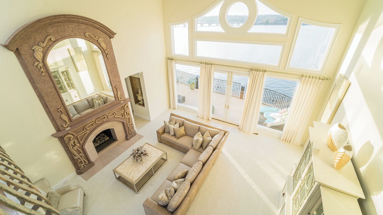 Photo of Livingroom in Steele Creek