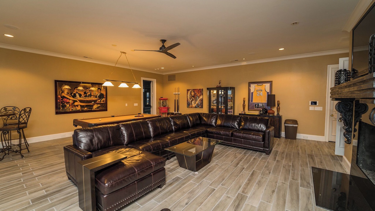 Photo of Livingroom in Steele Creek
