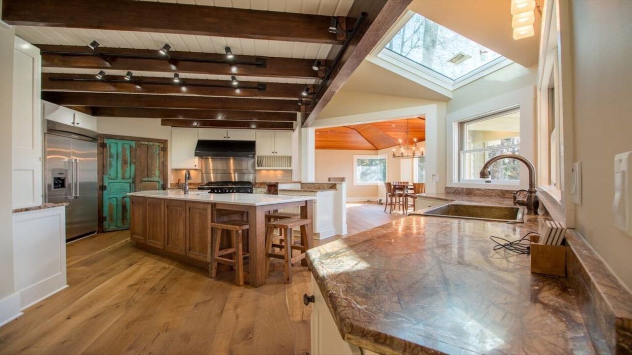 Photo of Kitchen in Lake Toxaway