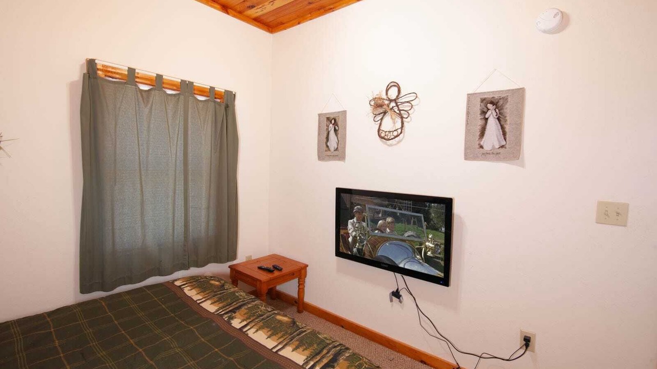Photo of Bedroom in Todd