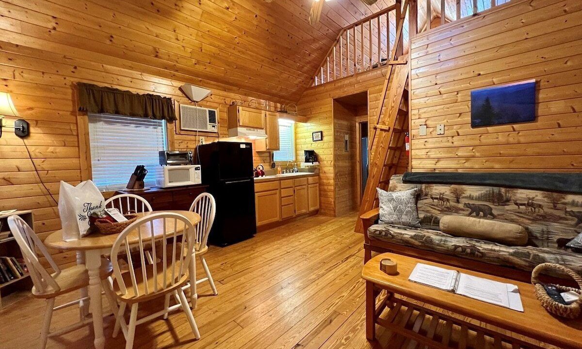 Photo of Bedroom in Laurel Springs