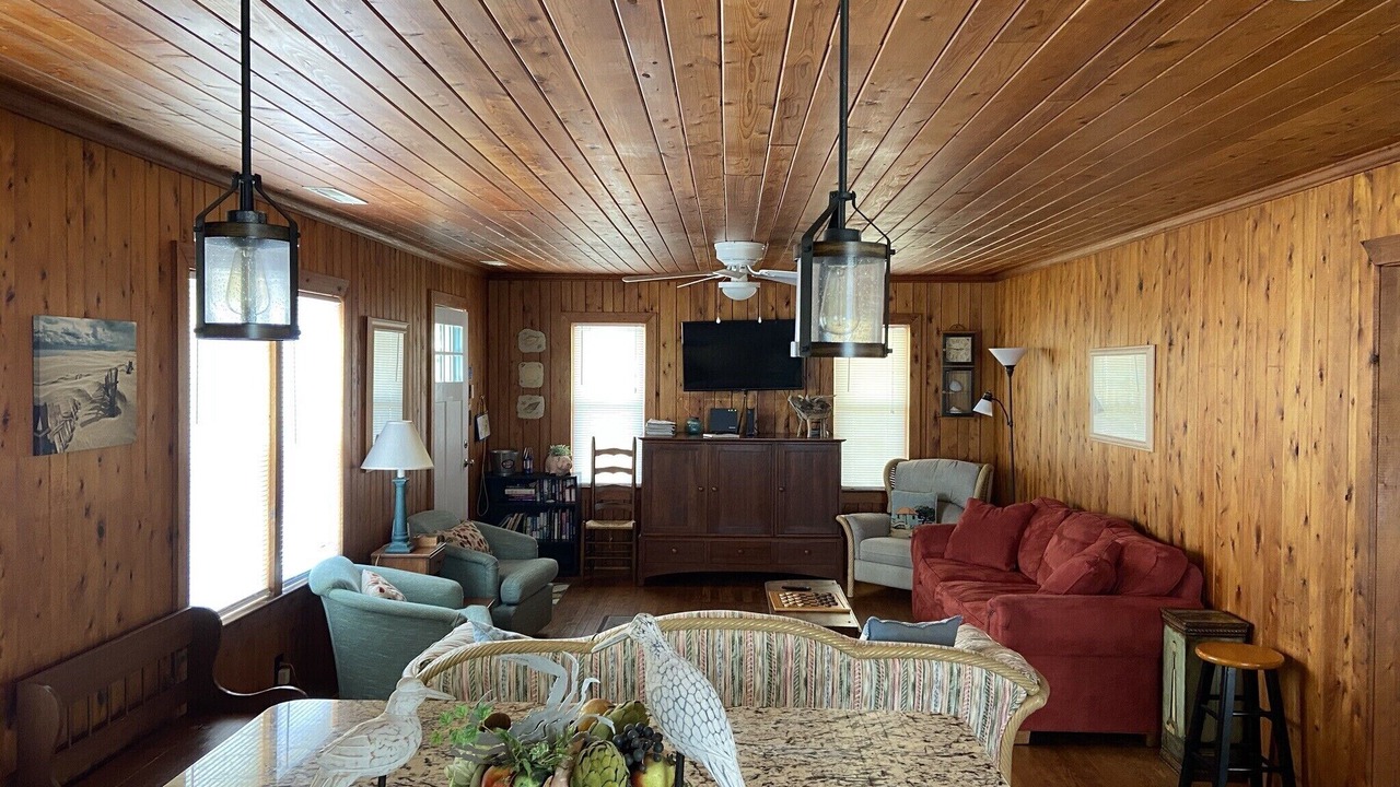 Photo of Livingroom in Kill Devil Hills