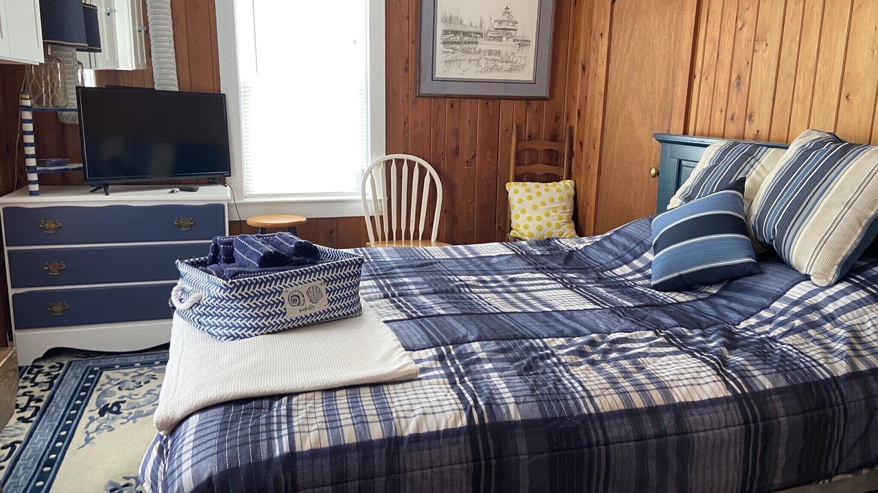 Photo of Bedroom in Kill Devil Hills