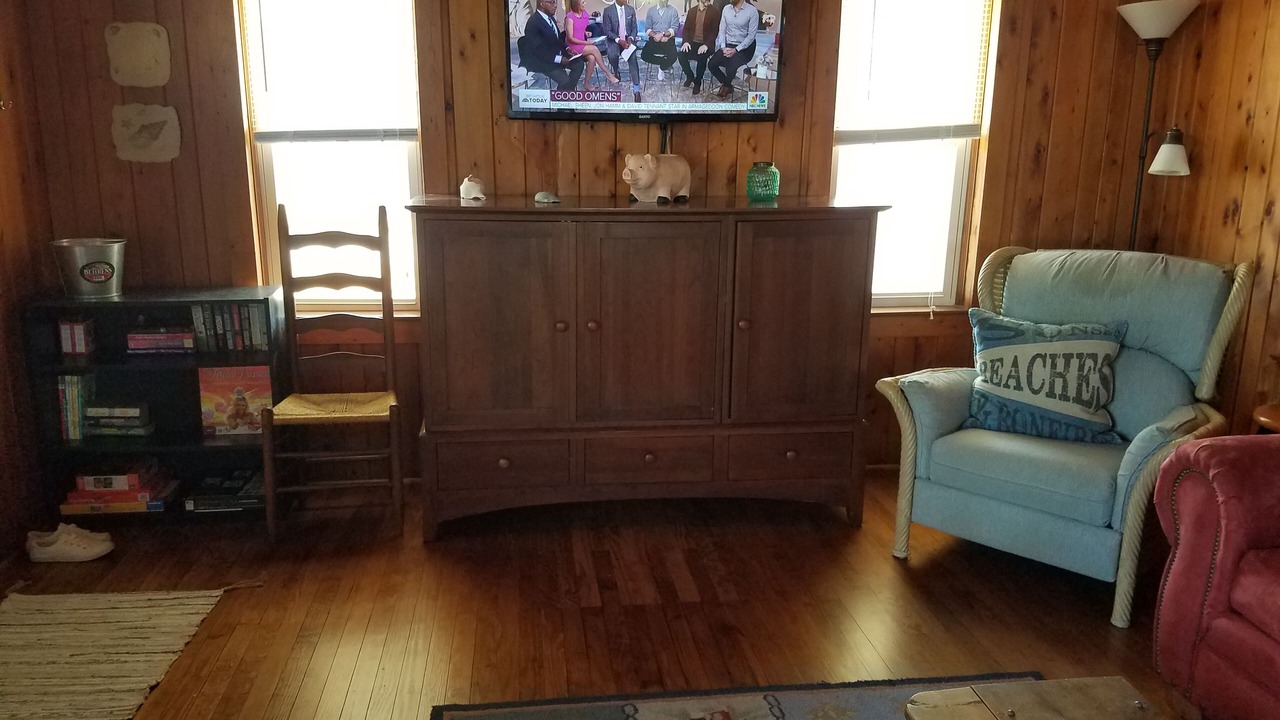 Photo of Livingroom in Kill Devil Hills