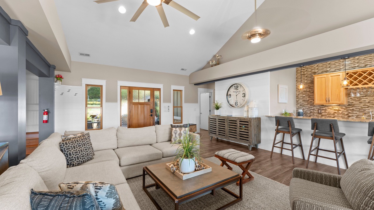 Photo of Livingroom in Mayhew