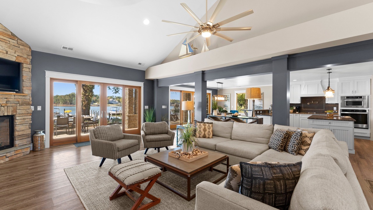 Photo of Livingroom in Mayhew