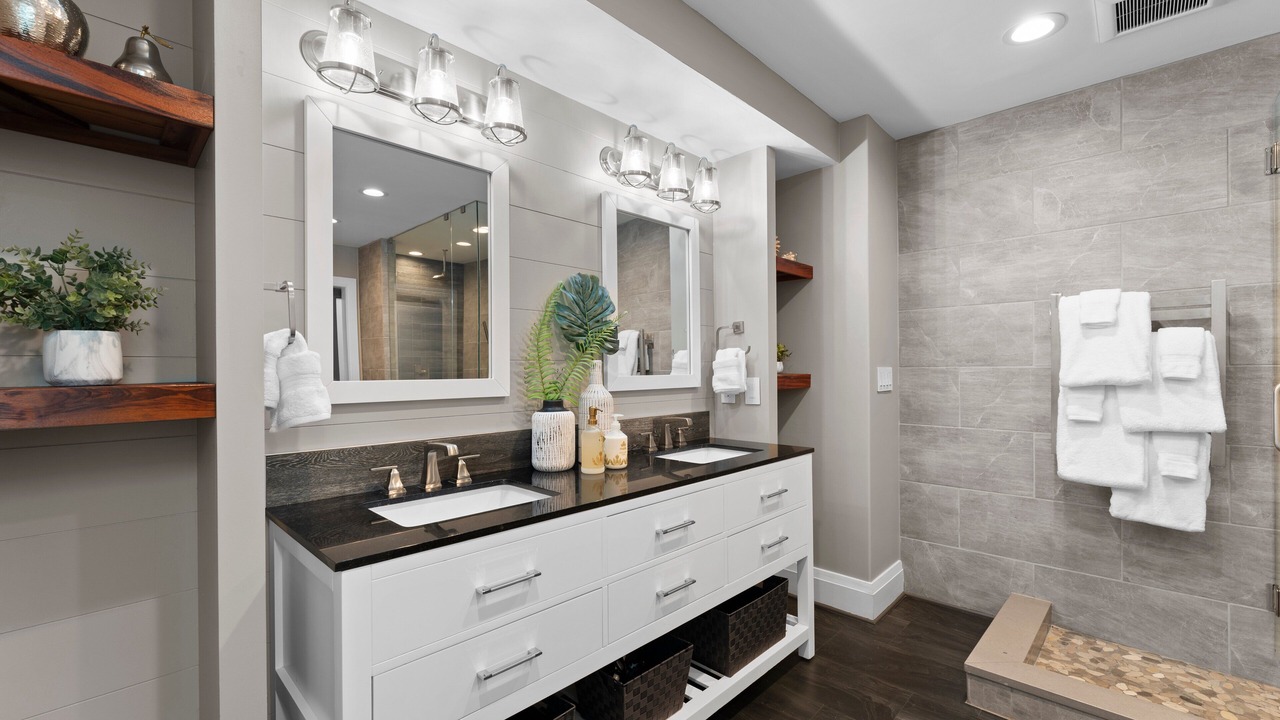 Photo of Bathroom in Mayhew