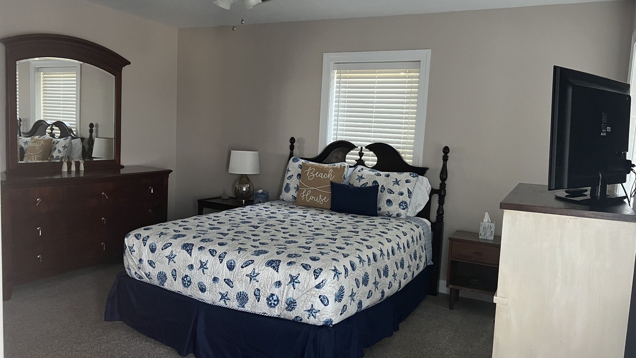 Photo of Bedroom in Swansboro