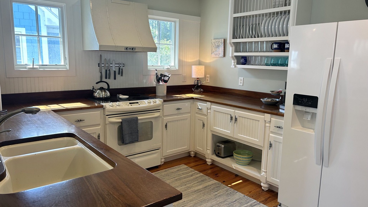 Photo of Kitchen in Minnesott Beach