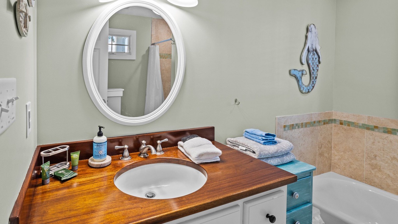 Photo of Bathroom in Minnesott Beach