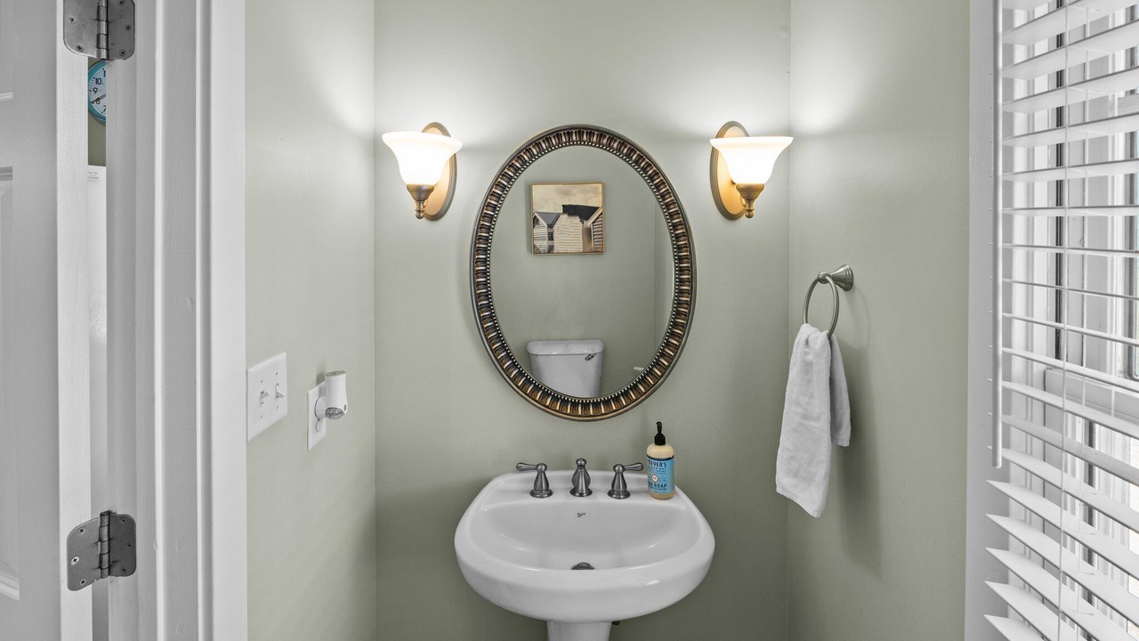 Photo of Bathroom in Minnesott Beach