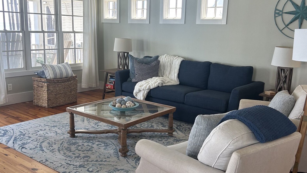 Photo of Livingroom in Minnesott Beach
