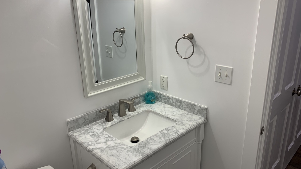 Photo of Bathroom in Manteo