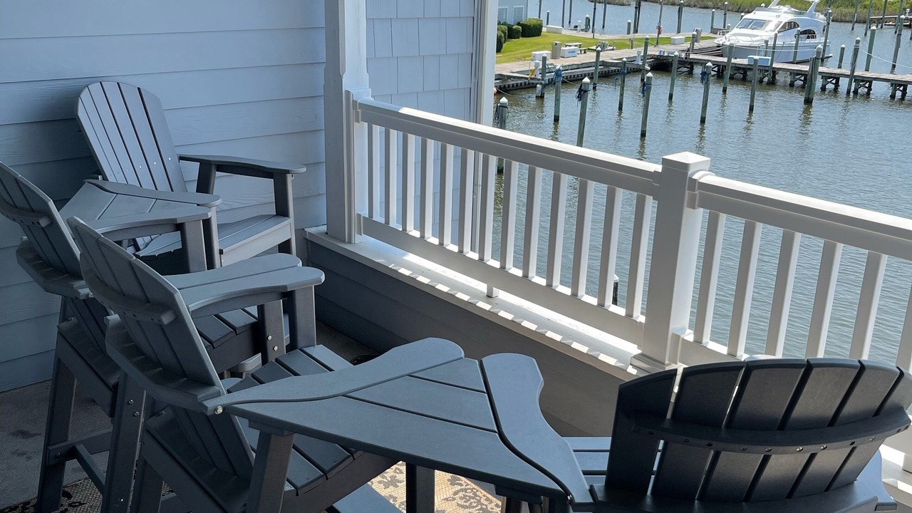 Photo of Patio Balcony in Manteo