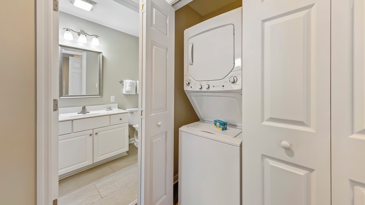 Photo of Bathroom in Fairfield Harbour