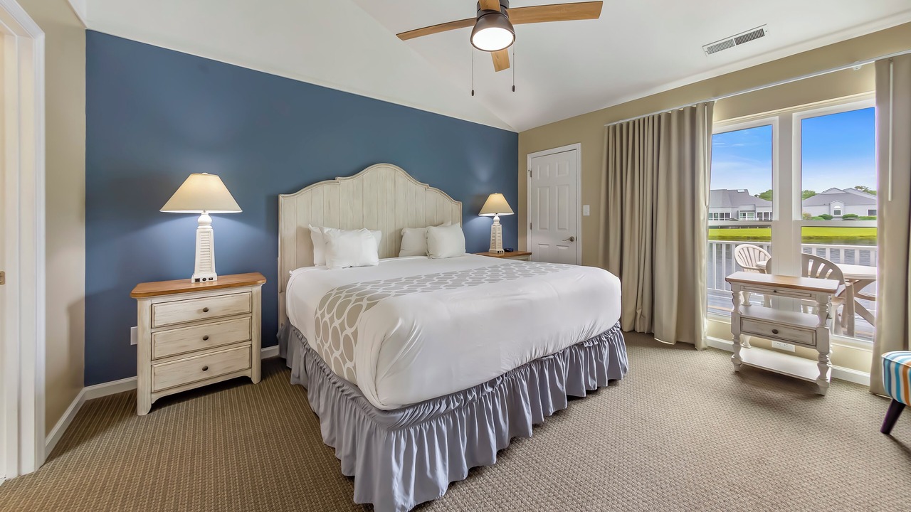 Photo of Bedroom in Fairfield Harbour