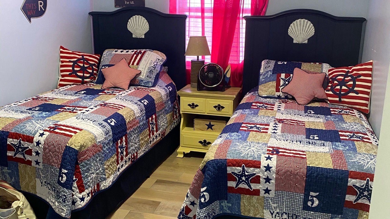Photo of Bedroom in Surfside Beach