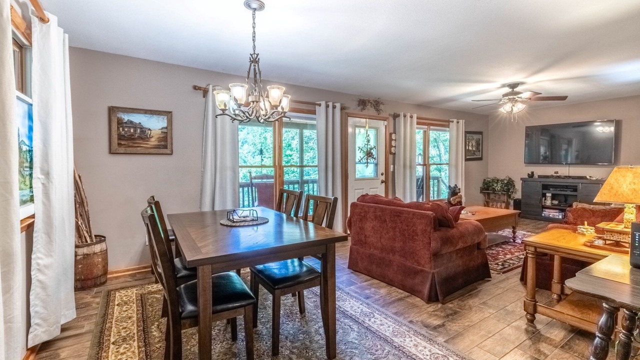 Photo of Bedroom in Bryson City