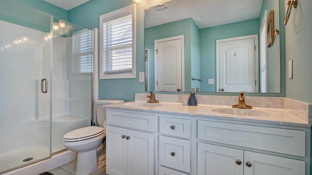Photo of Bathroom in Surf City