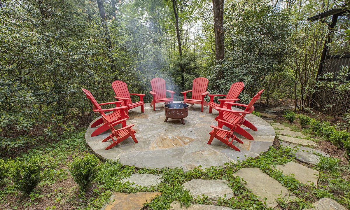 Photo of Outdoor in Highlands Hills
