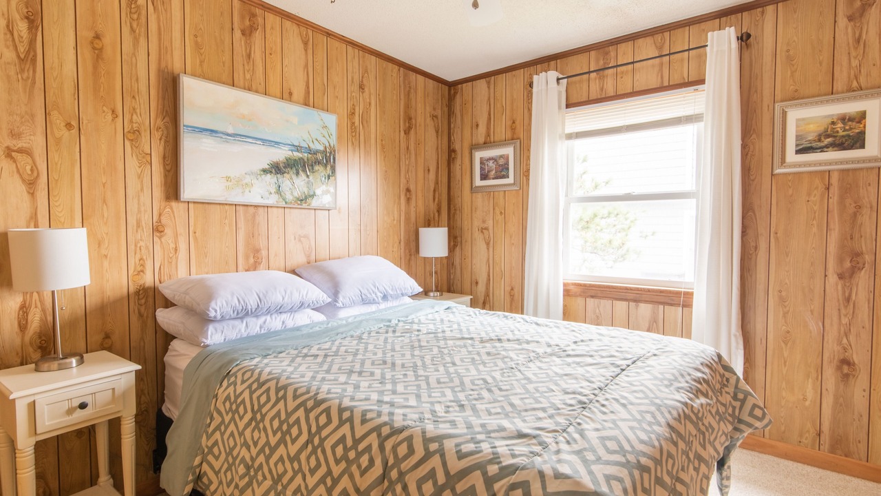 Photo of Bedroom in South Nags Head