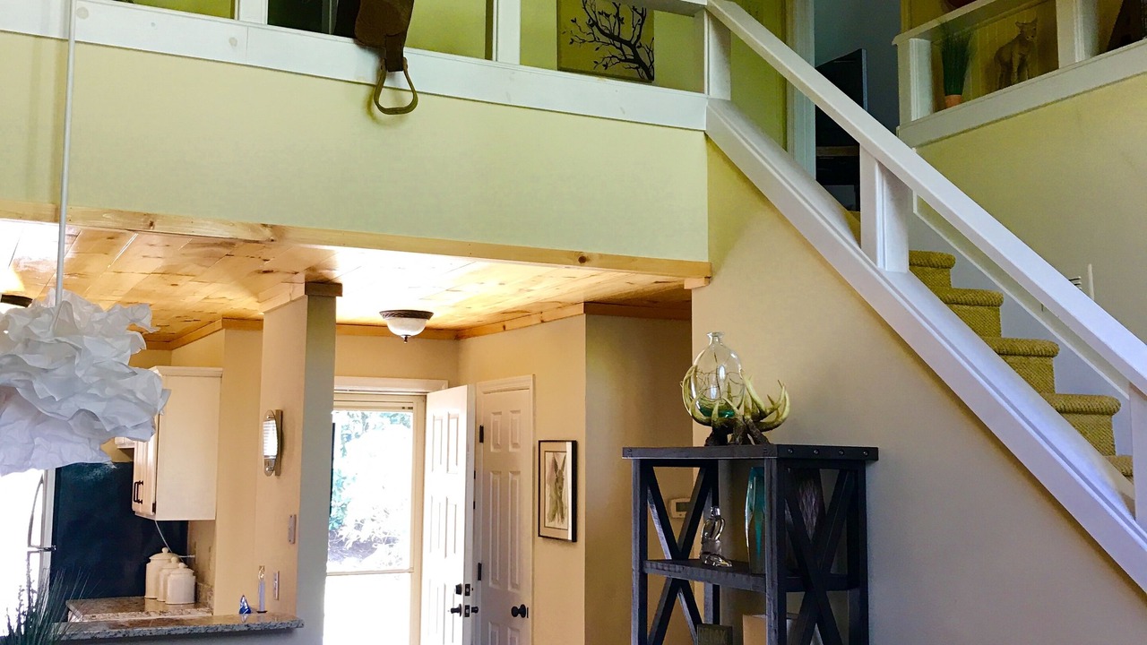 Photo of Livingroom in Sapphire