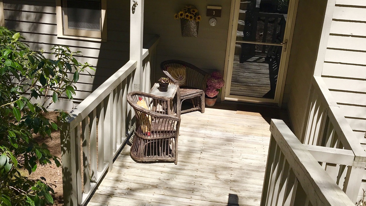 Photo of Patio Balcony in Sapphire