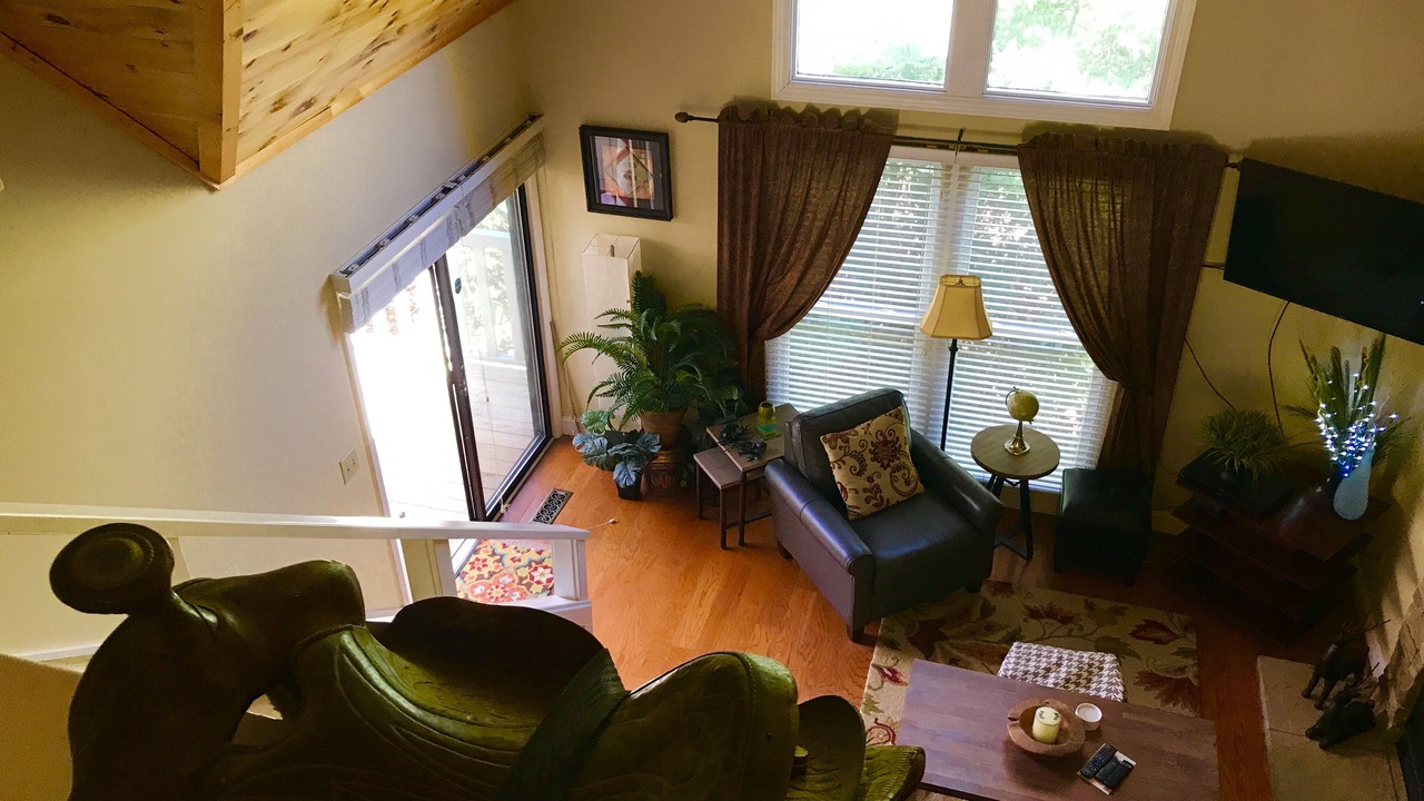 Photo of Livingroom in Sapphire
