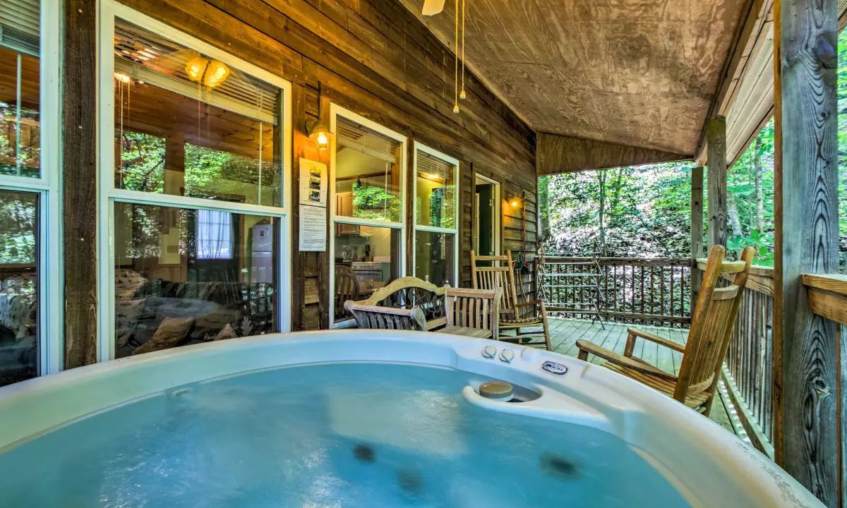 Photo of Bedroom in Bryson City
