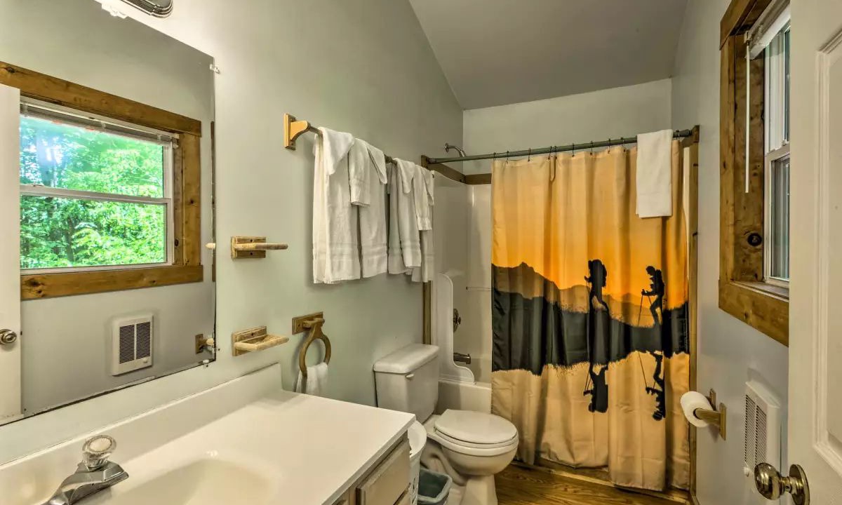 Photo of Bathroom in Bryson City