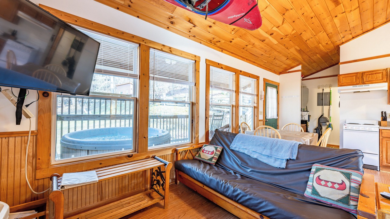 Photo of Livingroom in Bryson City