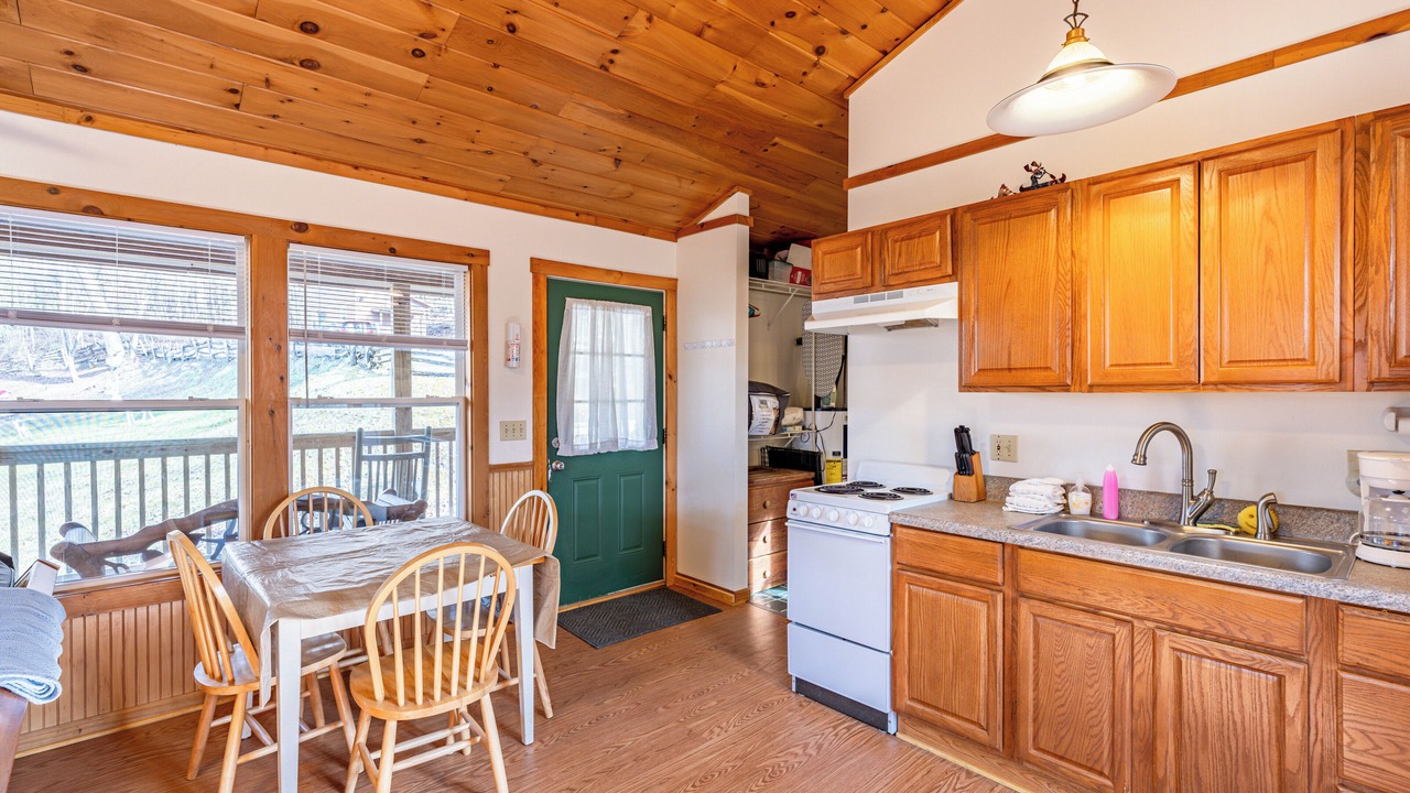 Photo of Kitchen in Bryson City