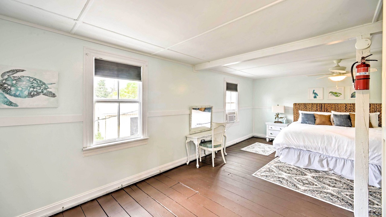 Photo of Bedroom in Swansboro