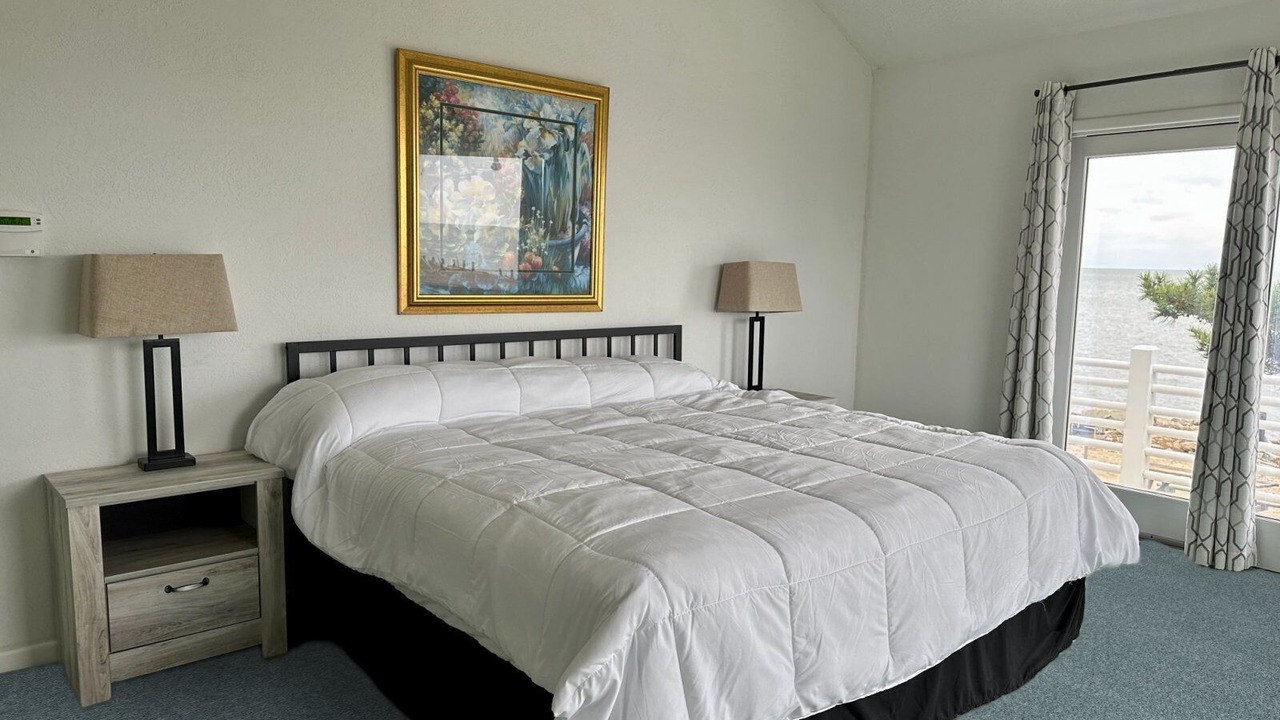Photo of Bedroom in Kinnakeet