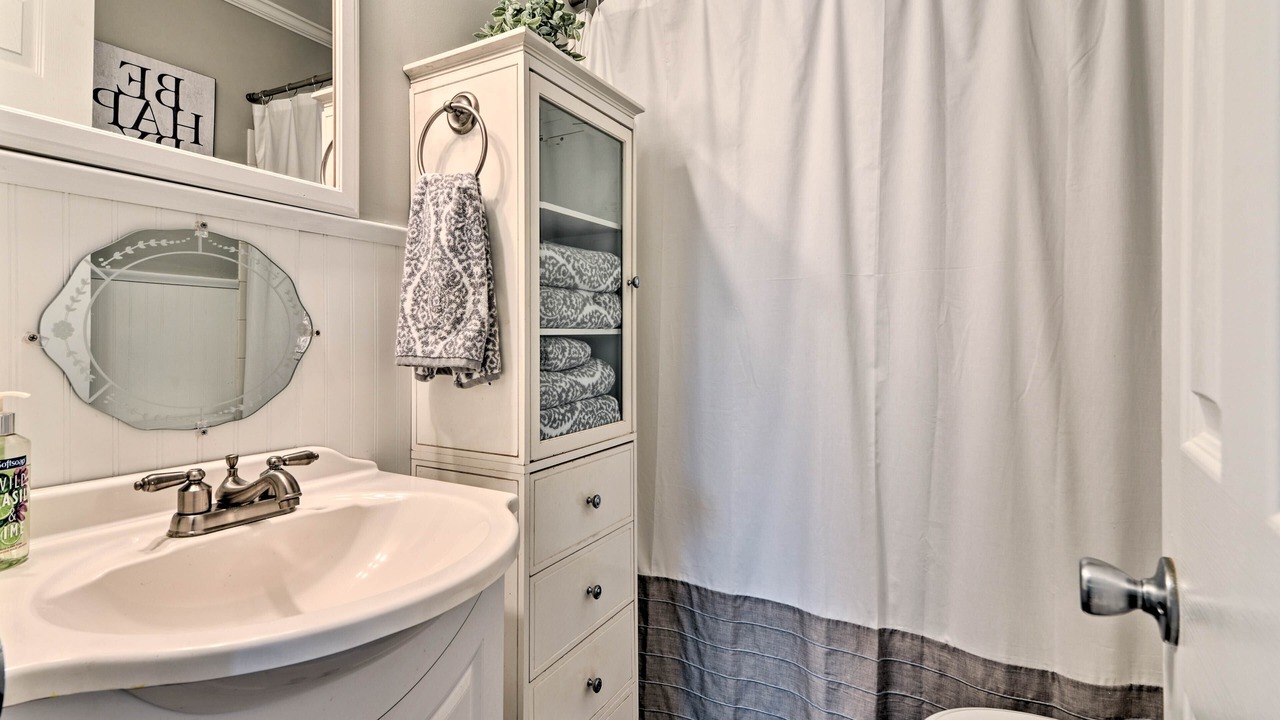 Photo of Bathroom in Elkin