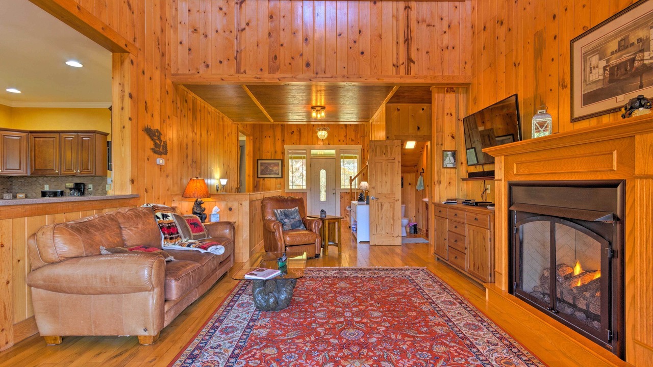 Photo of Bedroom in Bryson City