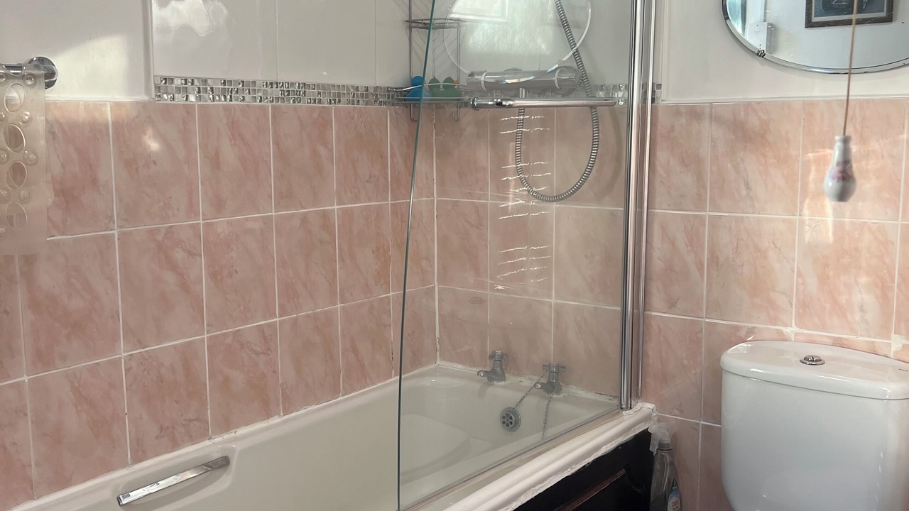 Photo of Bathroom in Crich