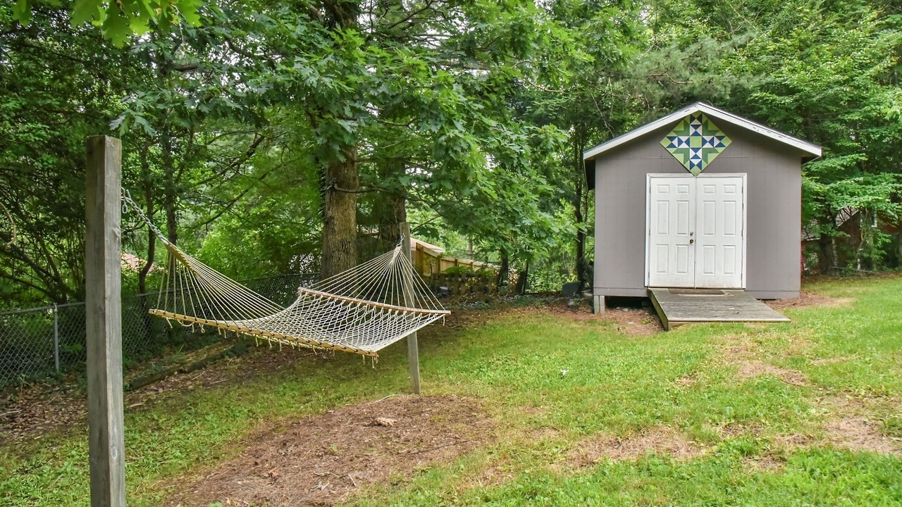 Photo of Outdoor in Black Mountain