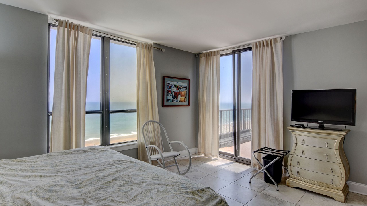 Photo of Bedroom in Wrightsville Beach