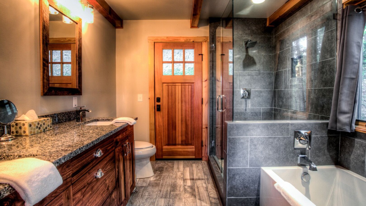 Photo of Bathroom in Black Mountain