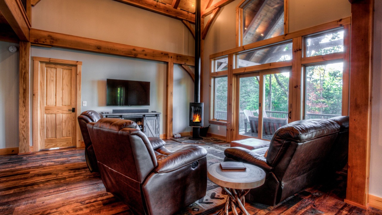 Photo of Livingroom in Black Mountain