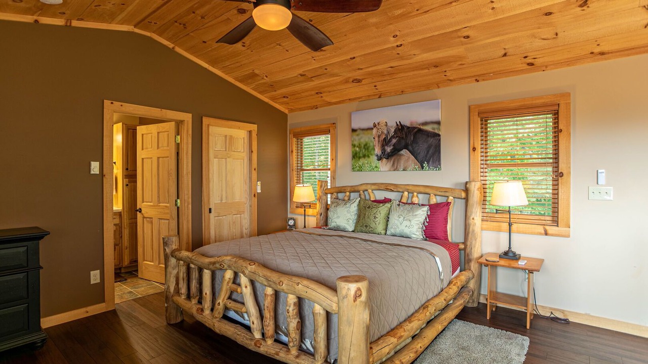 Photo of Bedroom in Banner Elk