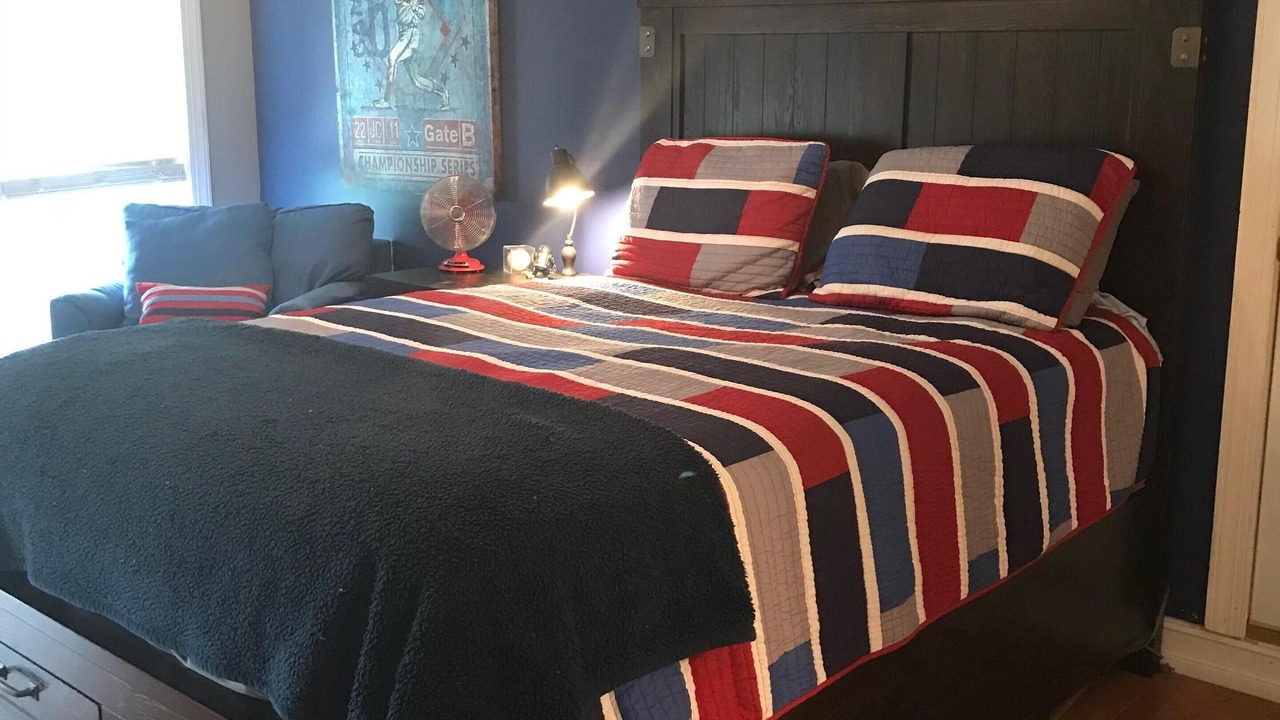 Photo of Bedroom in Shelby